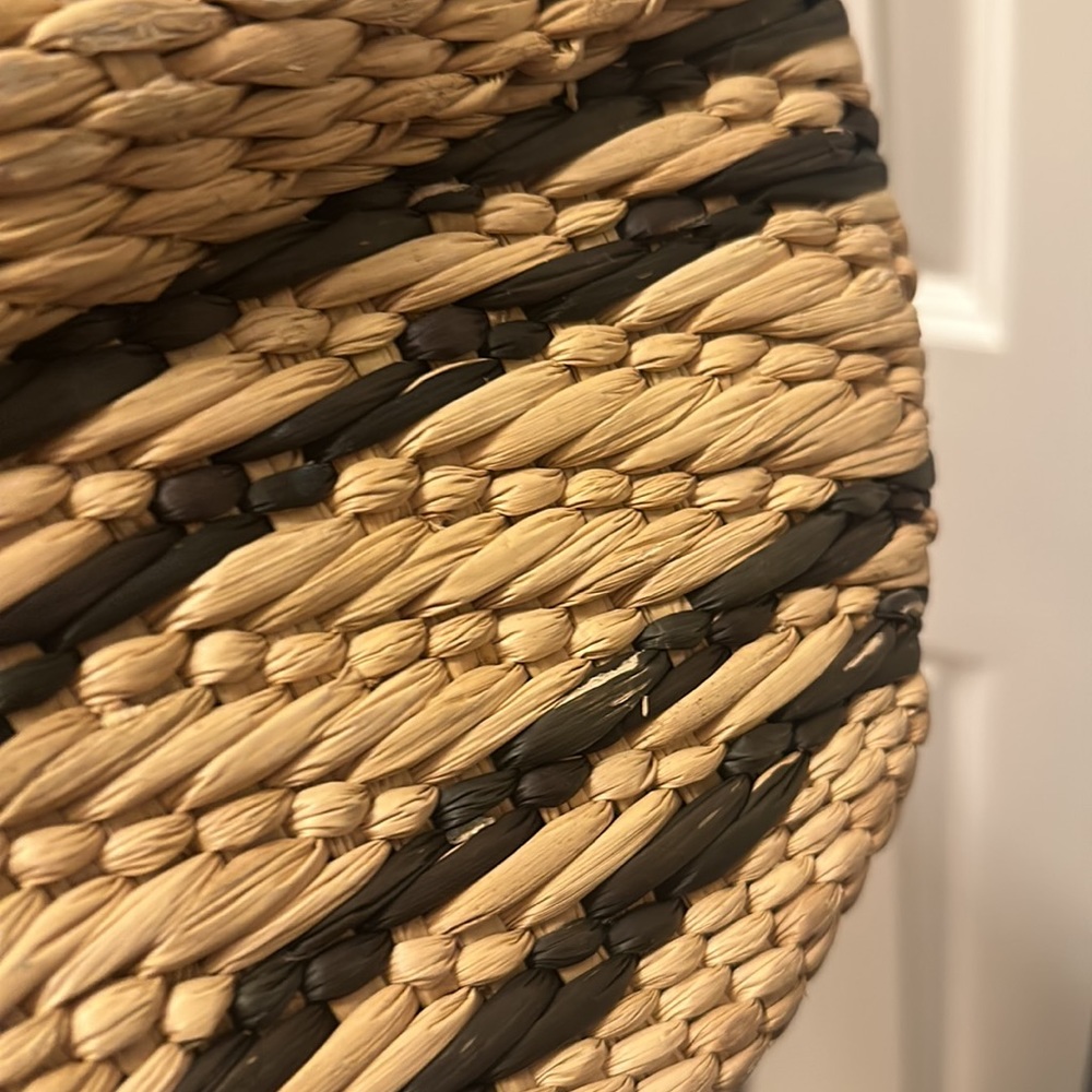 Poolside Straw Stripe Bec Bag - Picture 13 of 16